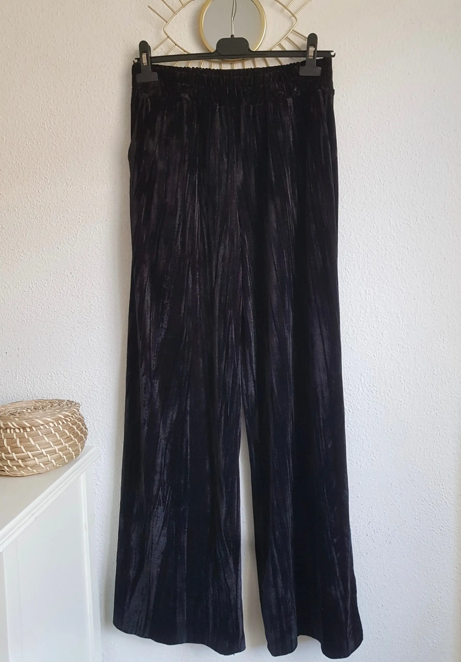 Pantalón velvet negro