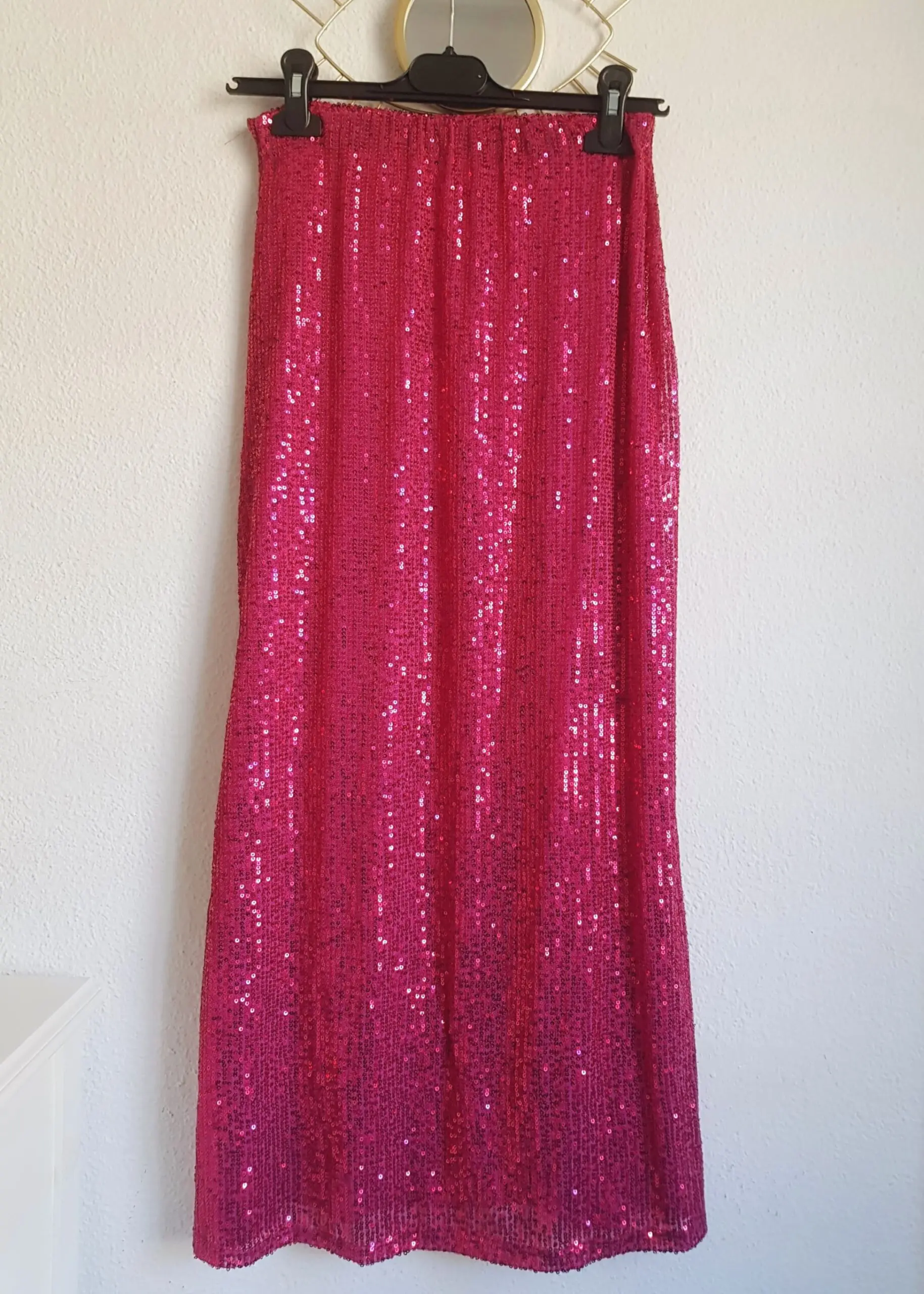 Falda lentejuelas fucsia