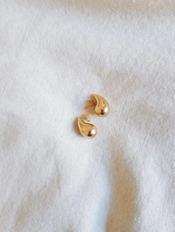 Pendientes gota pequeño