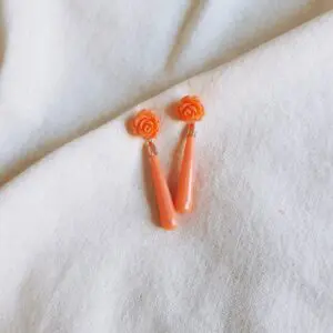 Pendientes lágrima coral