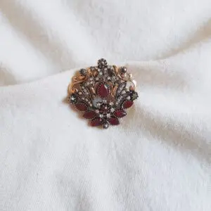 Broche vintage