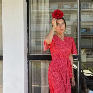 Bata rociera lunares roja