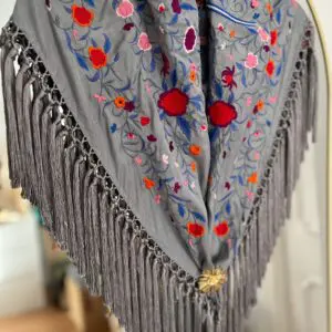 Mantoncillo Lola Gris Perla