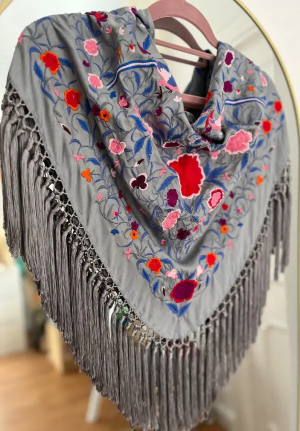 Mantoncillo Lola Gris Perla - Imagen 3