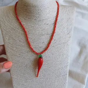 Collar chili
