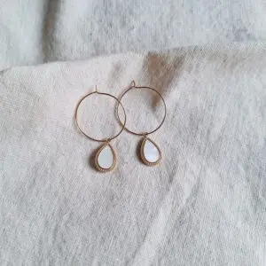Aros nácar boho