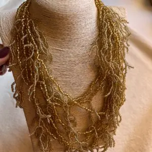Collar indie gold
