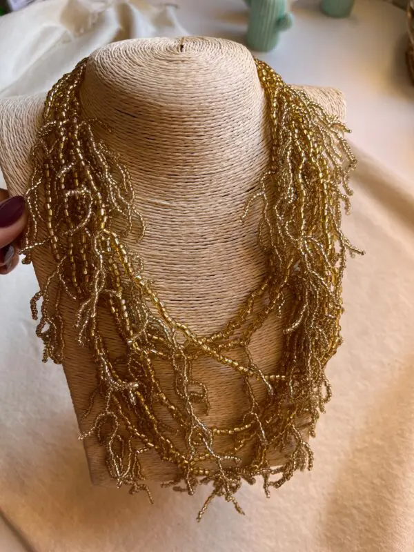 Collar indie gold