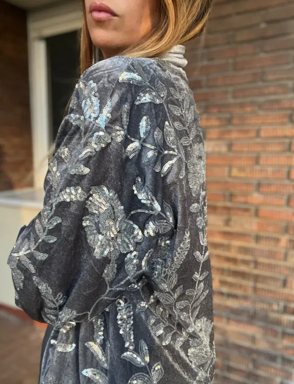 Kimono zira - Imagen 4