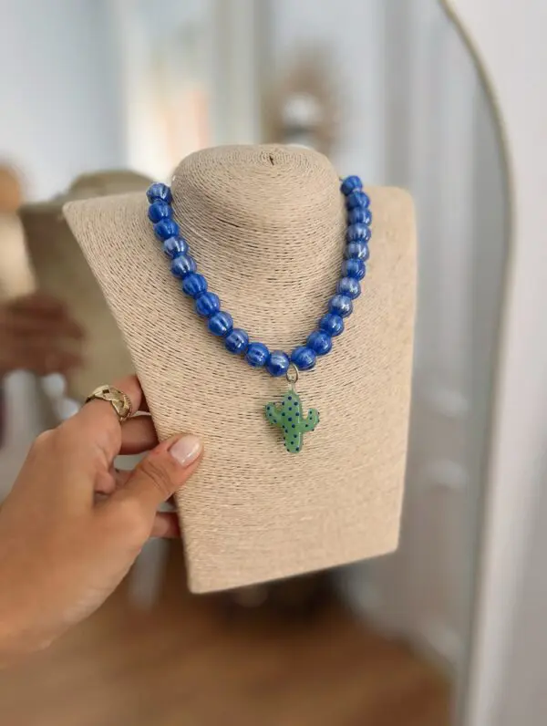 Collar cactus blue