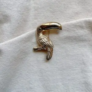 Broche tucán