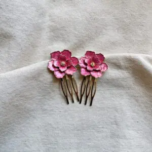 Peinecillo flor nácar rosa