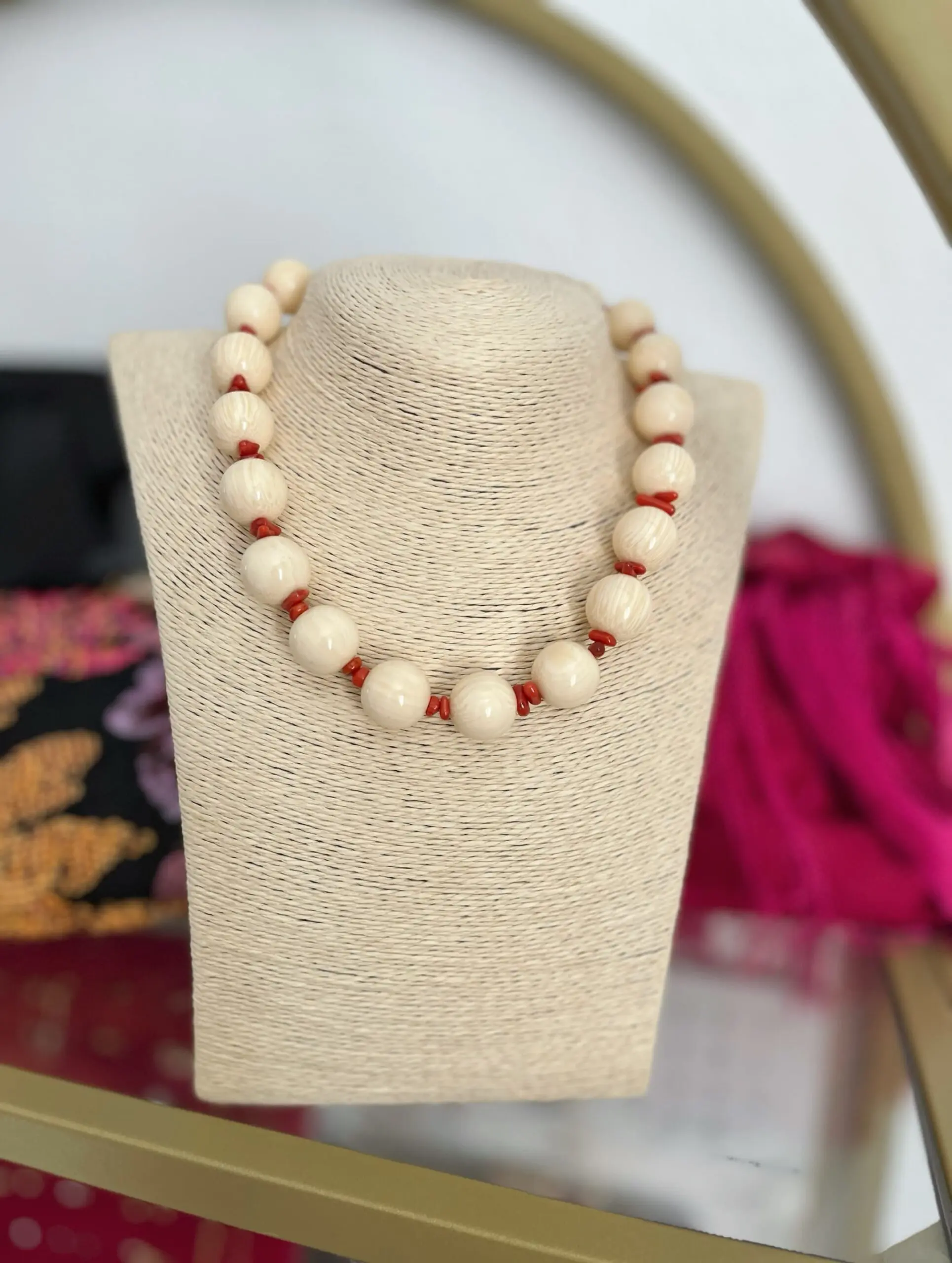Collar abril nácar corales