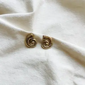 Pendientes caracola