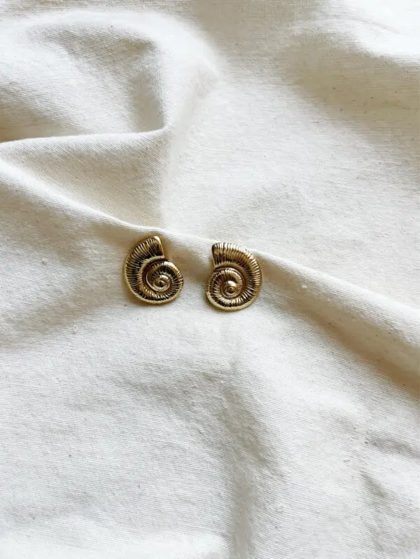 Pendientes caracola