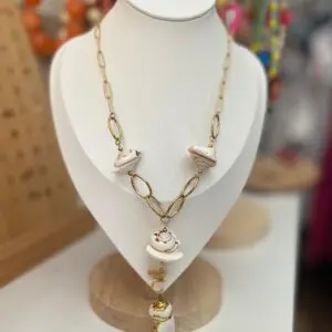 Collar caracolas