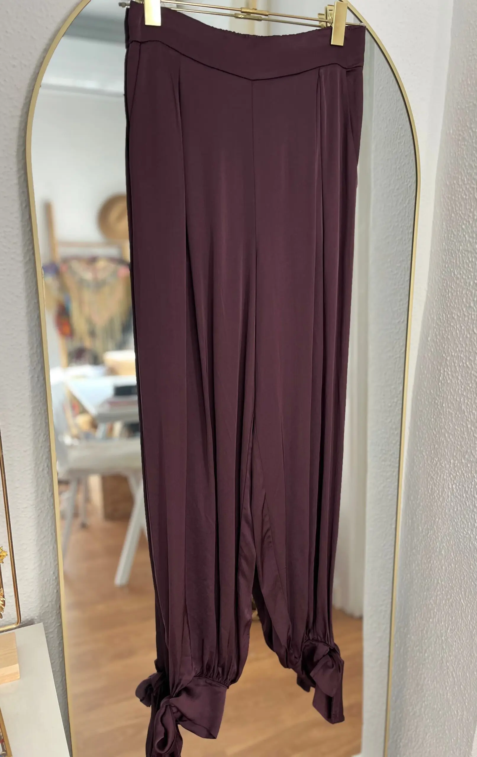 Pantalón lazada berenjena - Imagen 2