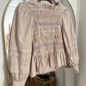 Blusa frunces pastel