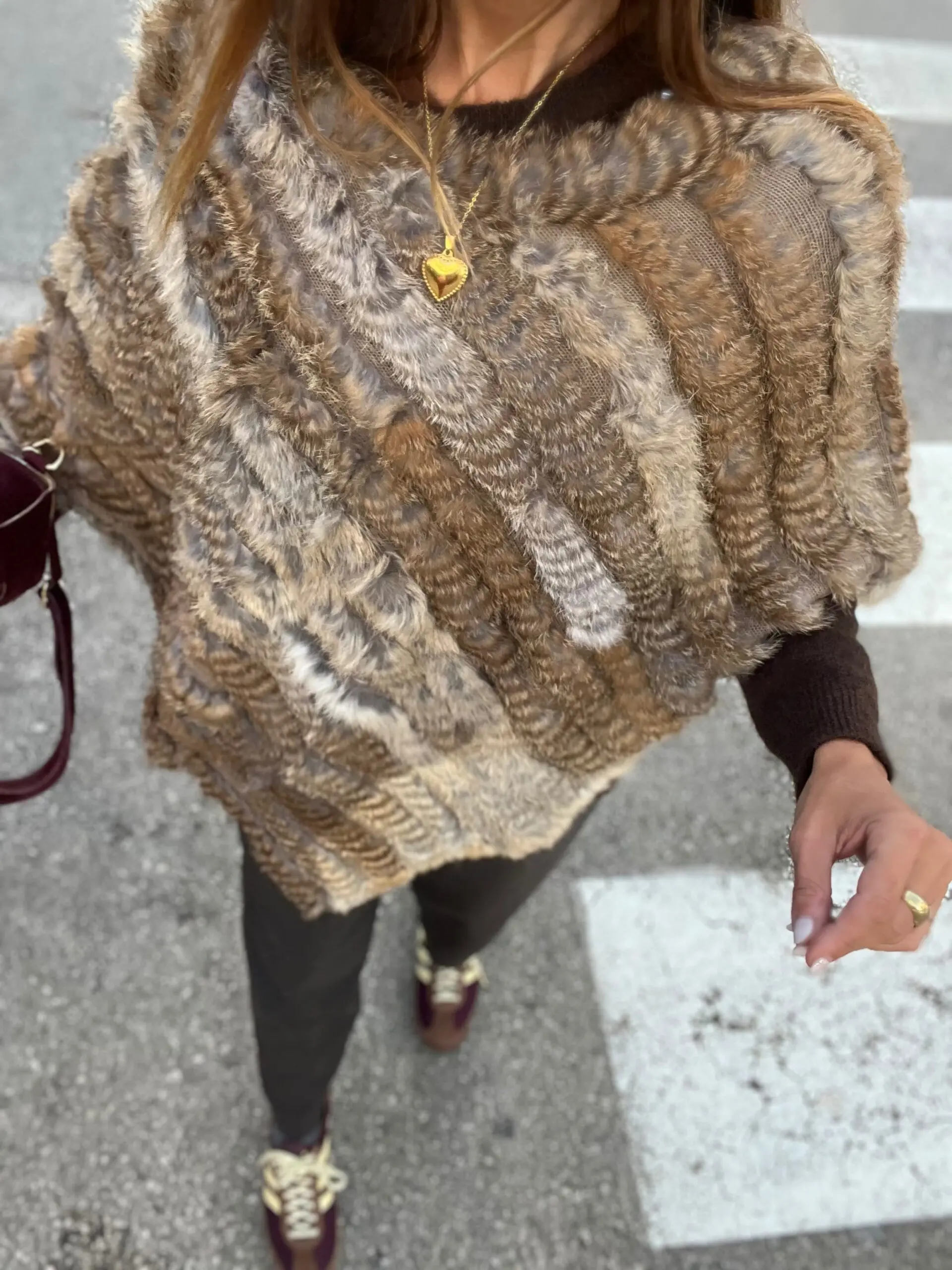 Poncho pelo natural - Imagen 4