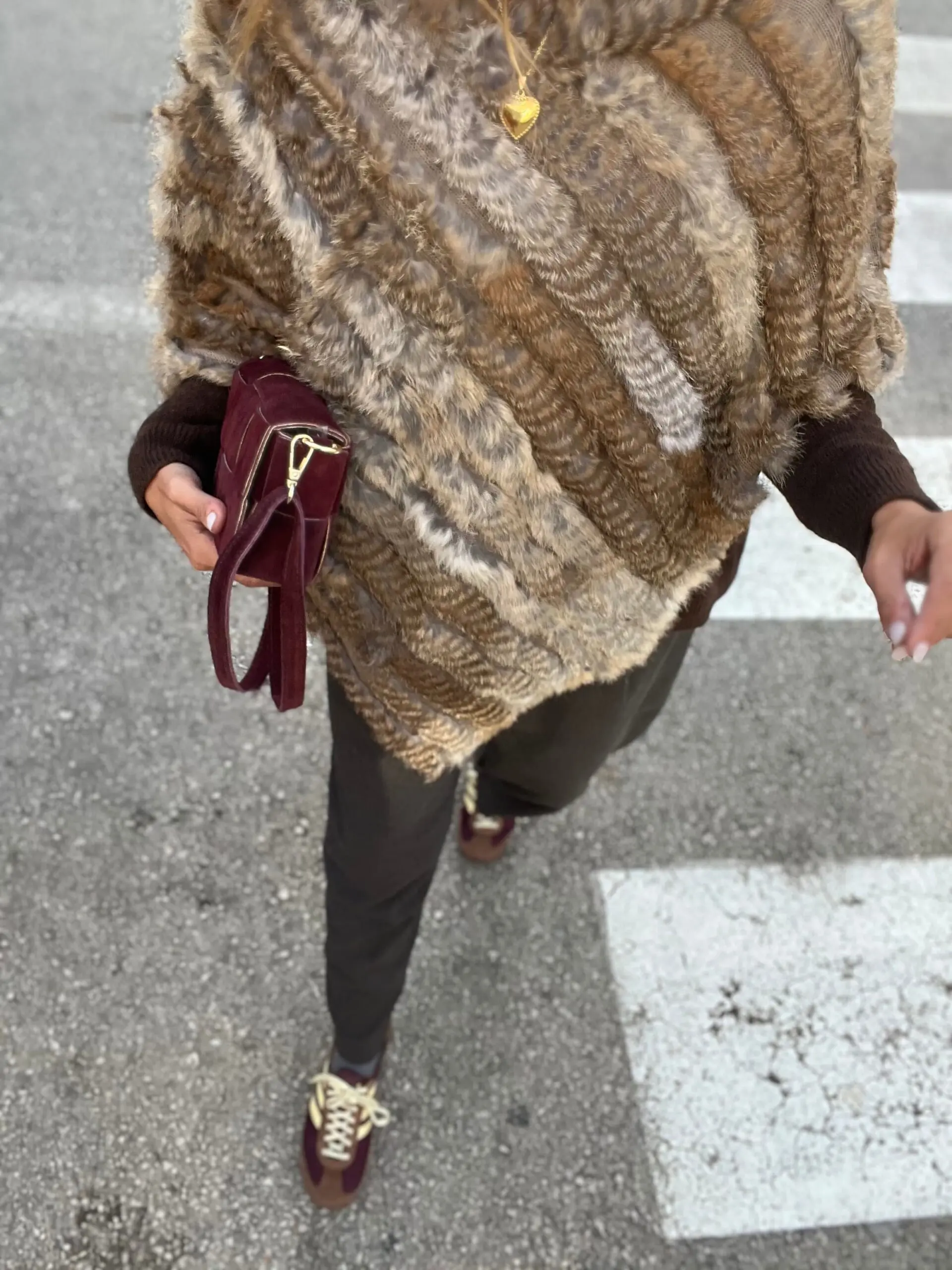 Poncho pelo natural - Imagen 2