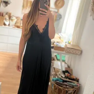 Vestido lencero negro