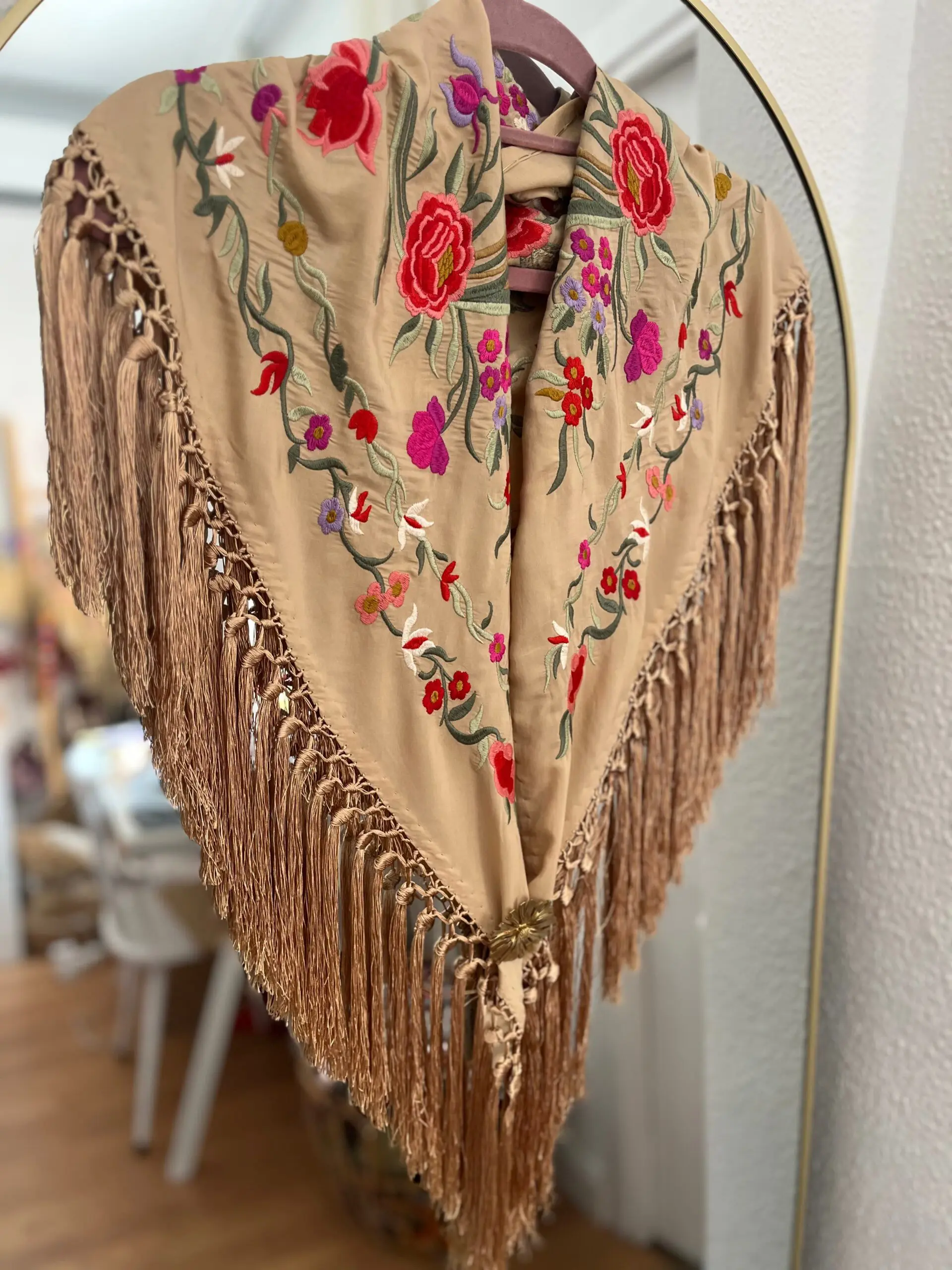 Mantoncillo Carmona beige - Imagen 4