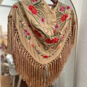Mantoncillo Carmona beige